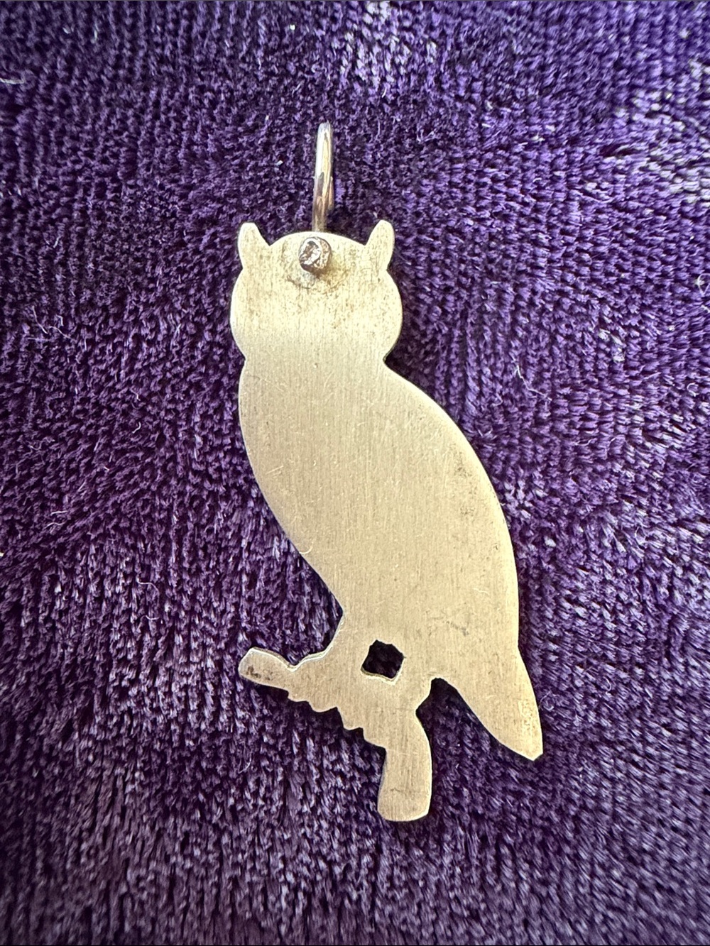 Vintage silver smooth classy Owl pendant